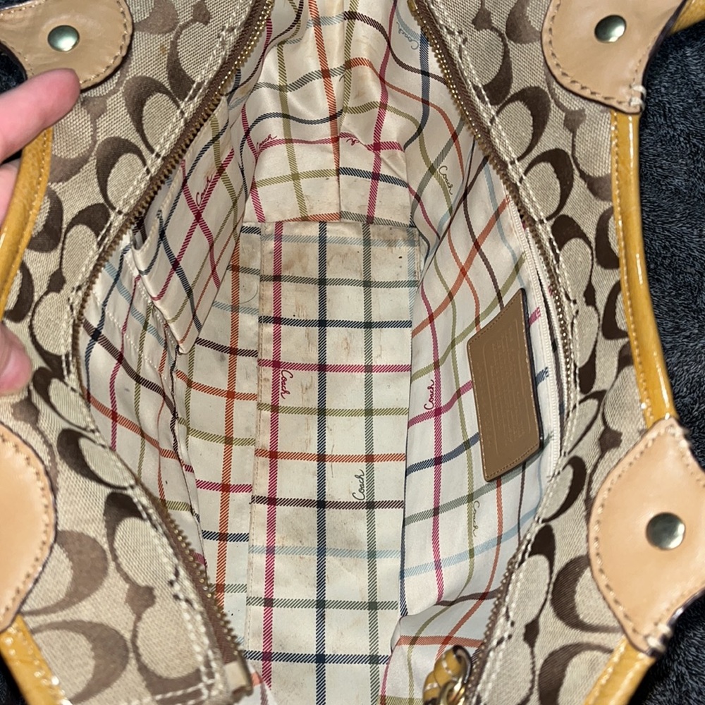 Coach Tote - Picture 7 of 14